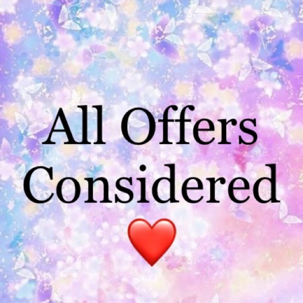 All Reasonable Offers Welcome! ❤️